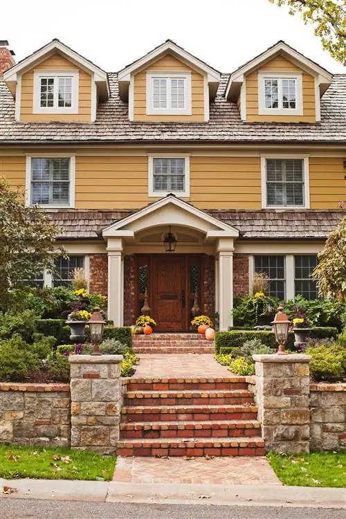 Как класть растворный кирпич на ступени перед входом