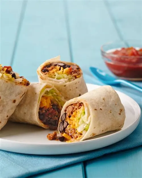 Буррито с индейкой и фасолью