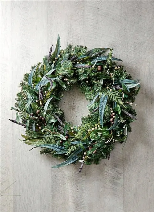 висячий вечнозеленый венок