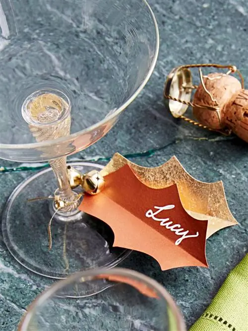 сусальное золото персонализированные бокалы для вина расстановочные карточки имена колокольчики лента