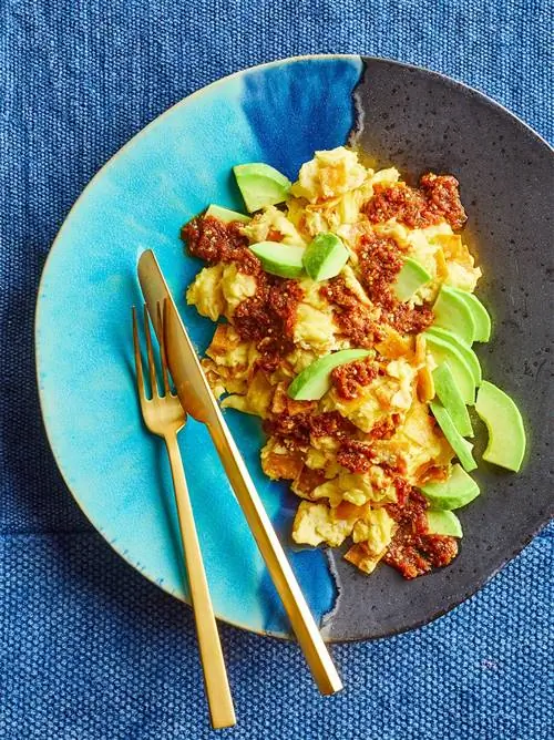 Уэвос Кон Мигас