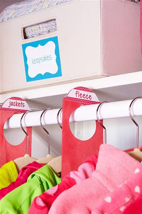 шкаф с именными перегородками