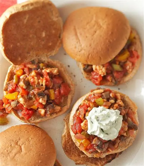 Небрежная индейка и вегетарианские бутерброды