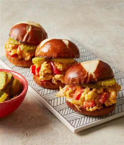 Сырный цыпленок Sloppy Joe Sliders
