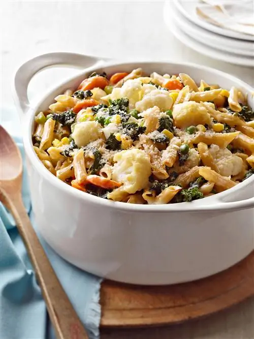 Запеканка из макарон с овощами