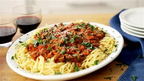 Паста с соусом Болоньезе