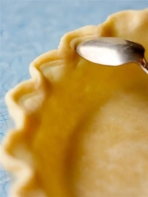 Создание гребешкового края на корочке пирога