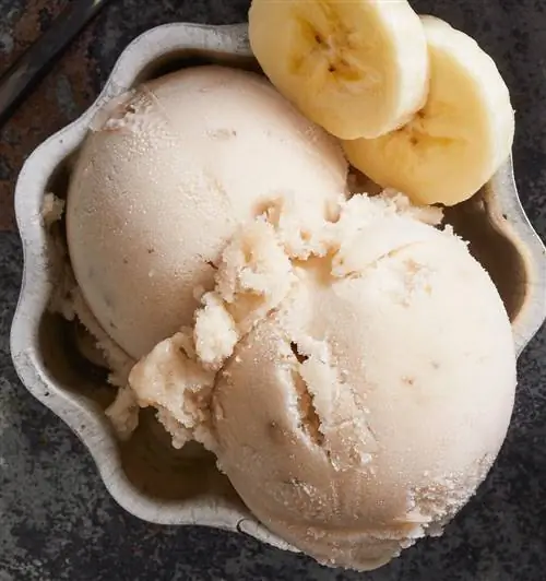 Банановое мороженое