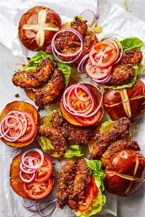 Жареный куриный крендель в духовке