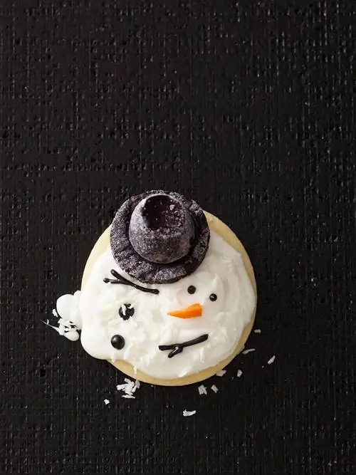 Сахарное печенье Melty Snowmen с цилиндром Сахарное печенье Melty Snowmen с цилиндром
