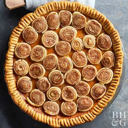 Cinnamon Roll Sweet Potato Pie, пирог, корица, батат