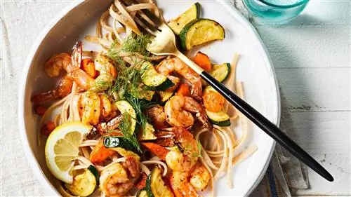 Фритюрница с лимоном и перцем, креветки и овощи