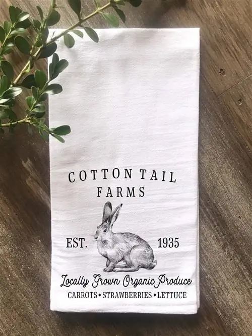 белое кухонное полотенце из хлопка с принтом черного кролика