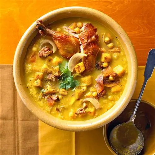 Курино-ореховый суп из тыквы