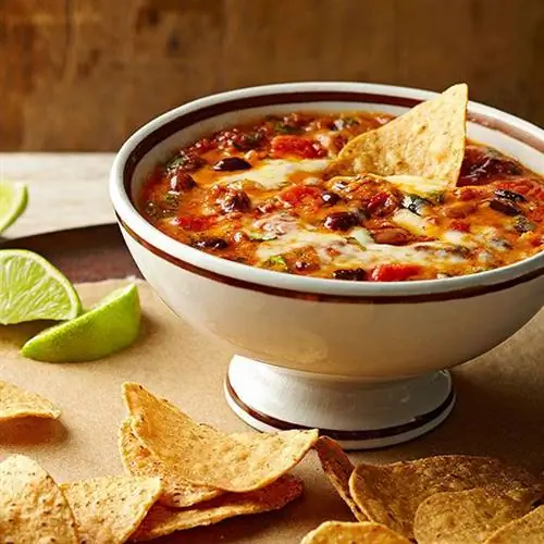 7 самых популярных продуктов Super Bowl для перекуса в игровой день