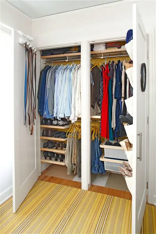 Гардероб в спальне