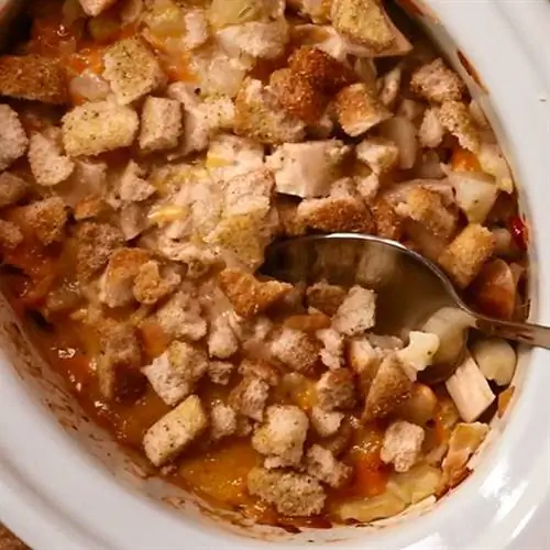 Запеканка из копченой курицы и сырного картофеля
