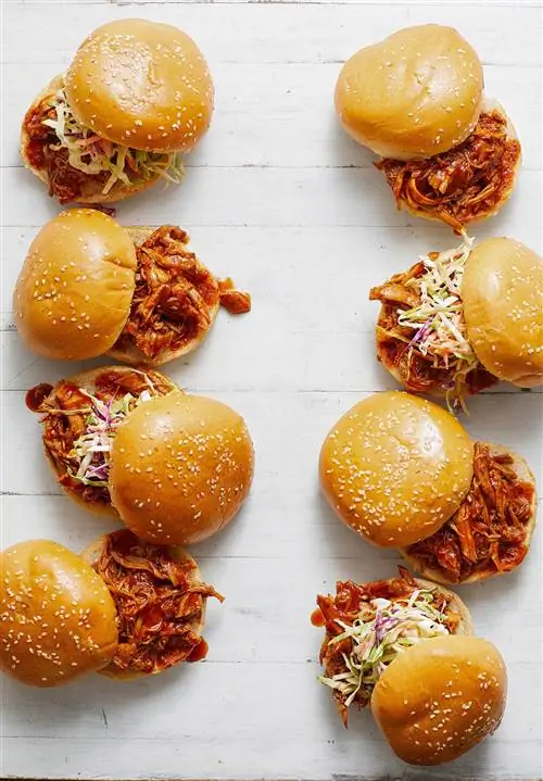 Сладкая и острая рваная свинина из бурбона