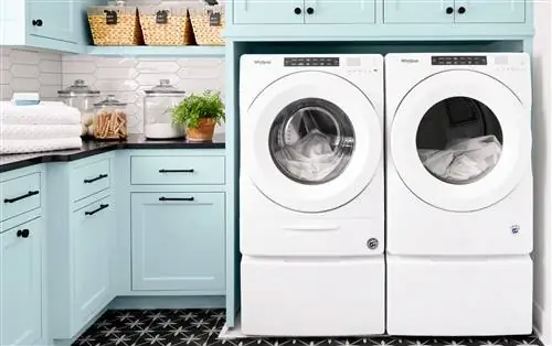 Как отбелить белые полотенца, не испортив их