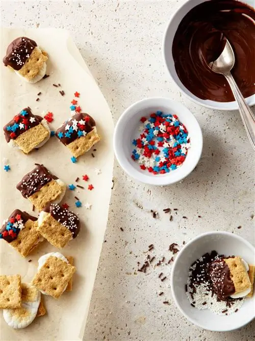Мини S'mores с красными, белыми и синими звездами