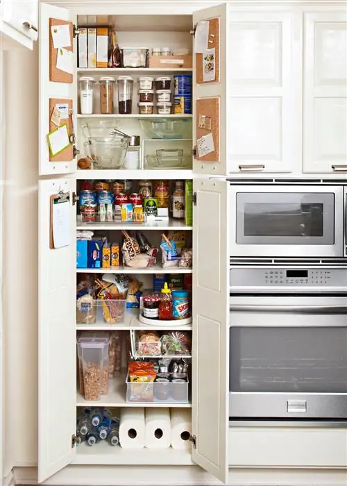 кладовая из пробковой доски