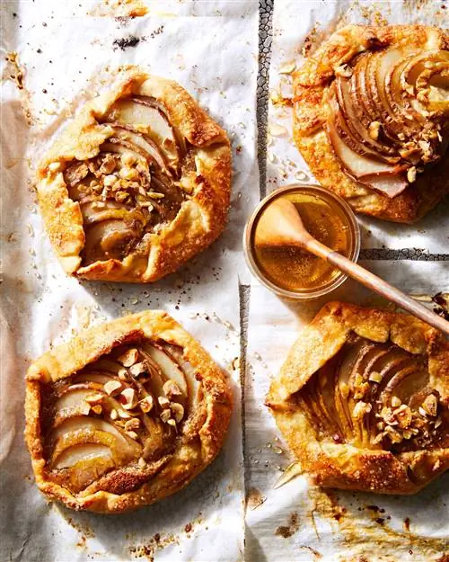 Медово-ореховые грушевые галеты