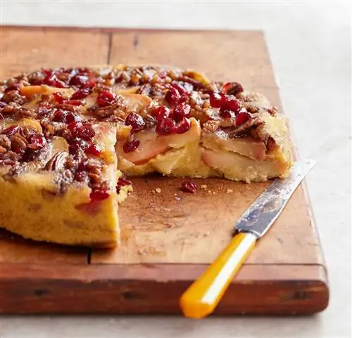 Карамельно-яблочный перевернутый кукурузный пирог