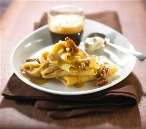 Карамельно-яблочные блины