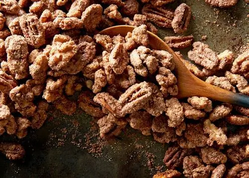 Орехи с корицей