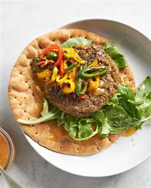 Чечевичный вегетарианский бургер