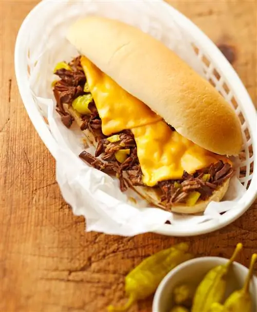 Жареные сэндвичи с сыром Philly Cheese Pot