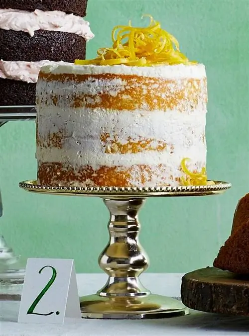 Лимонный торт с оливковым маслом и лимонным кремом