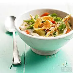 Суп с курицей и тортильей Суп с курицей и тортильей