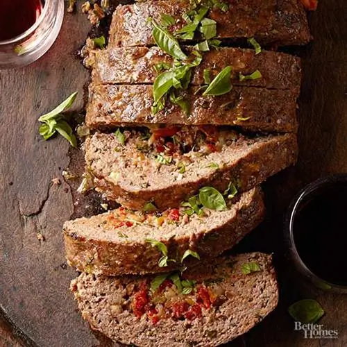 Фаршированный мясной рулет с тушеным кьянти