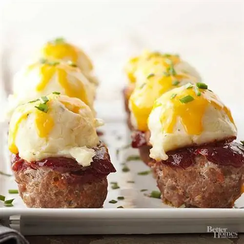 Кексы с мясным рулетом