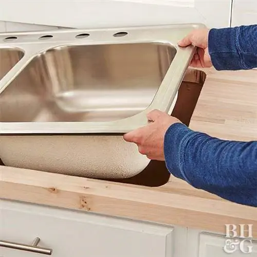Установка столешницы под мойку Butcher Block
