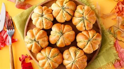 Печенье с фрикадельками в форме тыквы