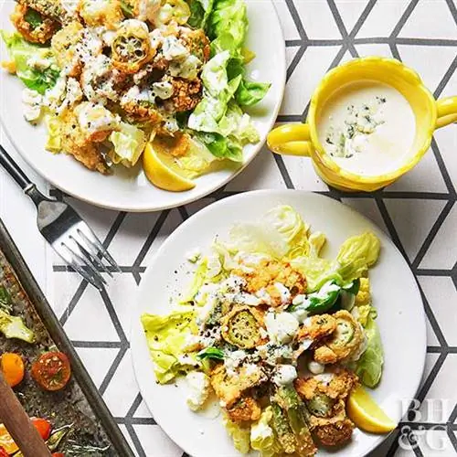 Салат с жареной бамией