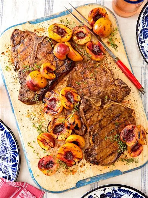 Стейки Рибай & Персики