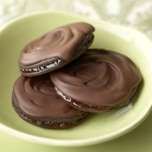 Шоколадно-малиновые кусочки