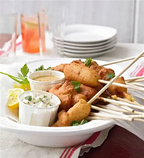 Мини-корн-доги с голубым сыром