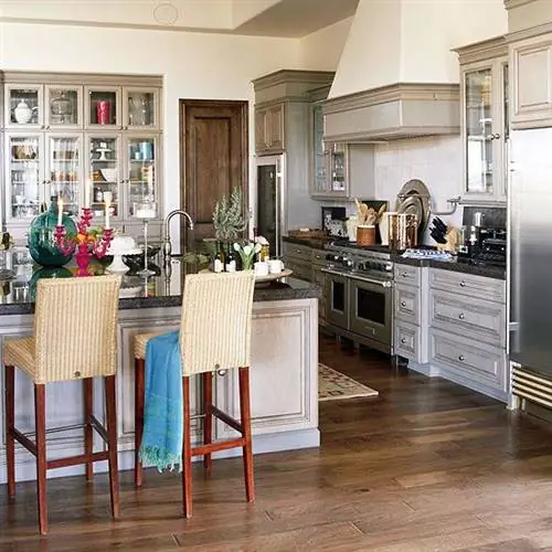 Свежие идеи для кухонных полов