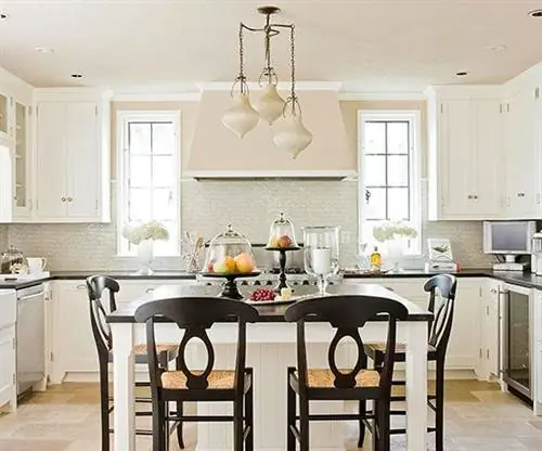 белая кухня