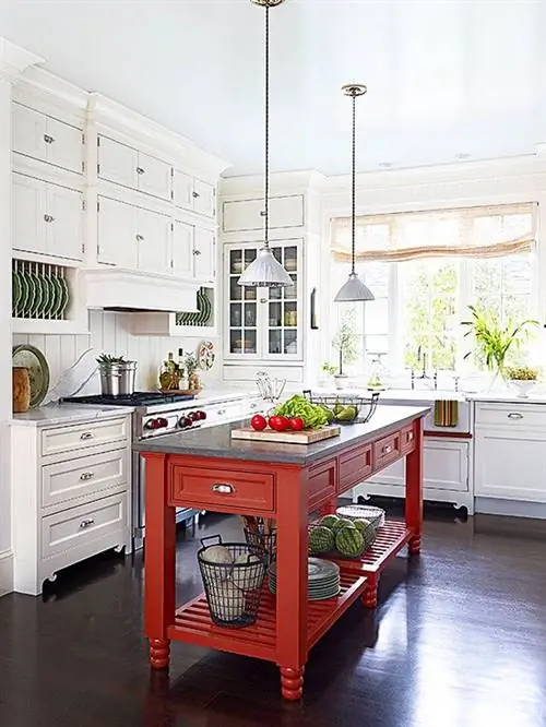 белые шкафы