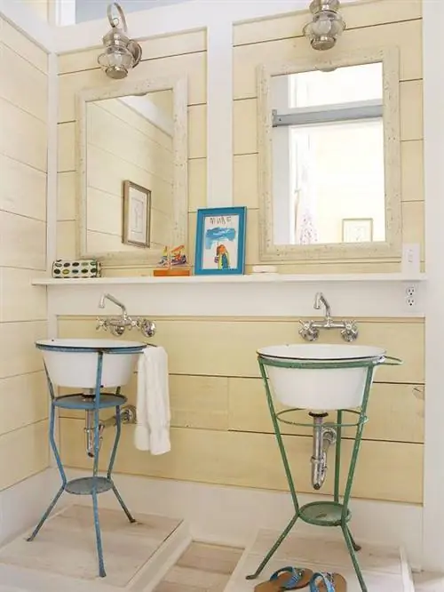 Раковины для умывальников на металлических подставках