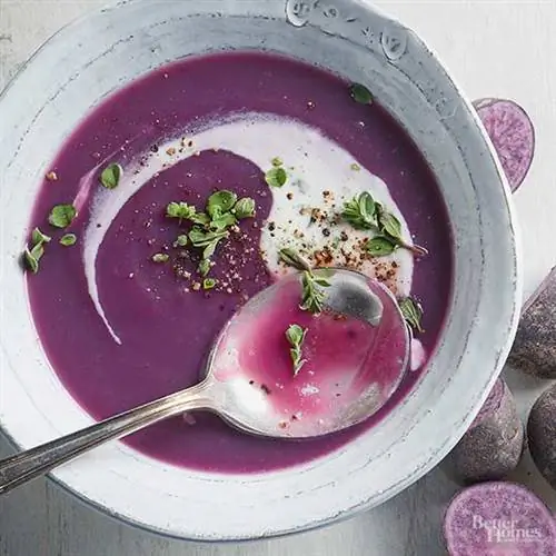 Фиолетовый картофельный суп