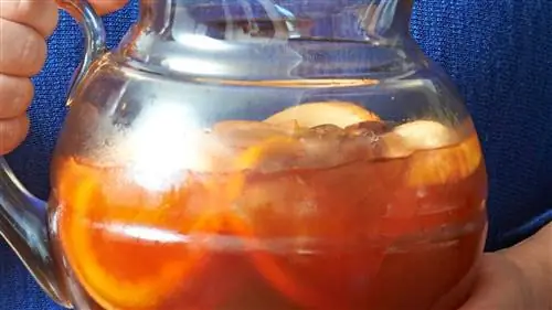 Сангрия с клюквенным сидром
