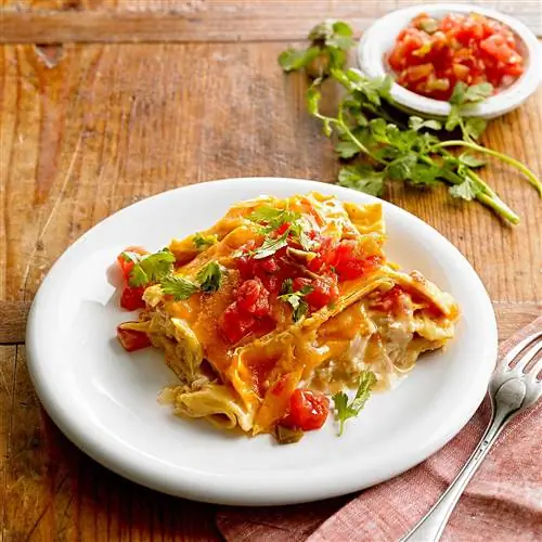 Быстрая запеканка из куриных лепешек