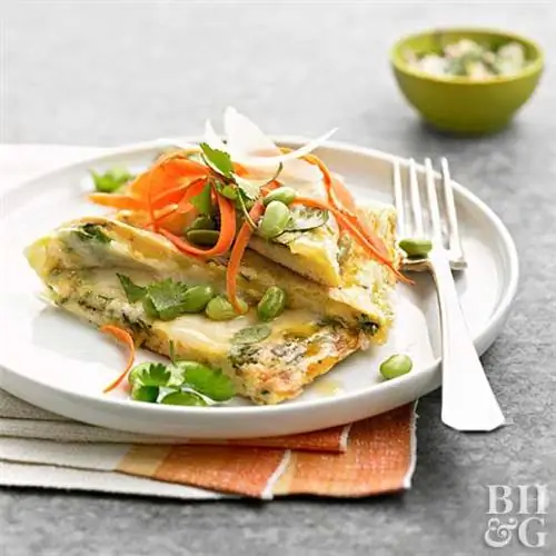 Фриттата с травами и эдамаме