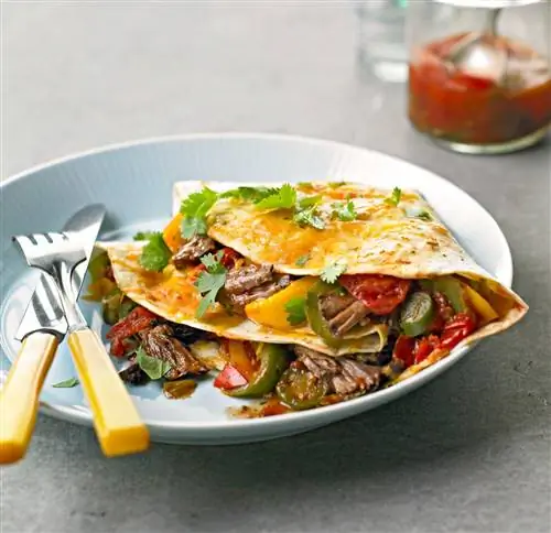 Кесадилья с ростбифом